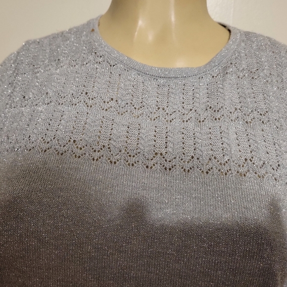 Alfred Dunner Sparkling Sliver Petite Top NWT Hoilday Demure  Classy Vintage - Picture 2 of 6